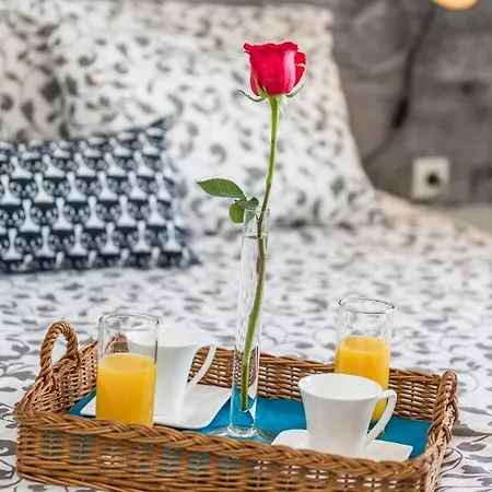 Alyss Apartment